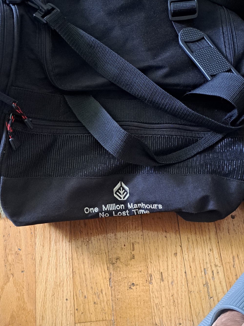 Black Men's Duffel Bag with Shoulder Strap